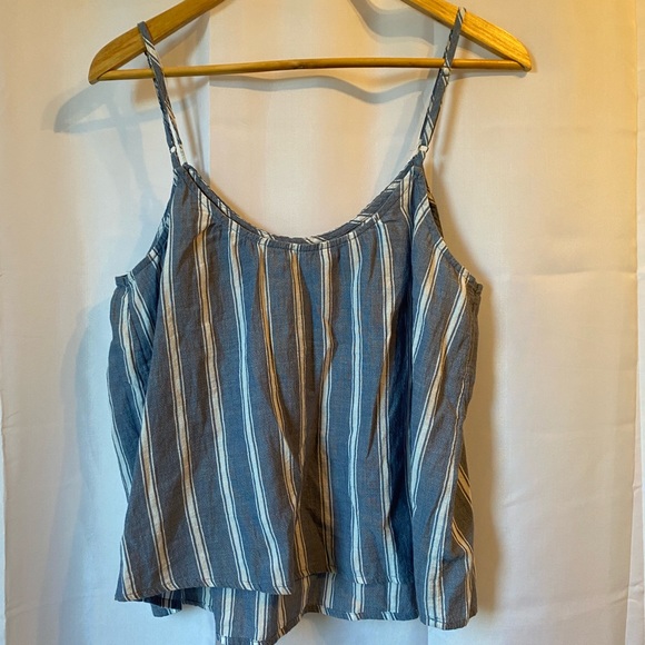 Abercrombie spaghetti strap top - Picture 2 of 4